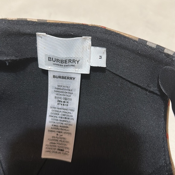 Buberry hat M - Picture 4 of 4